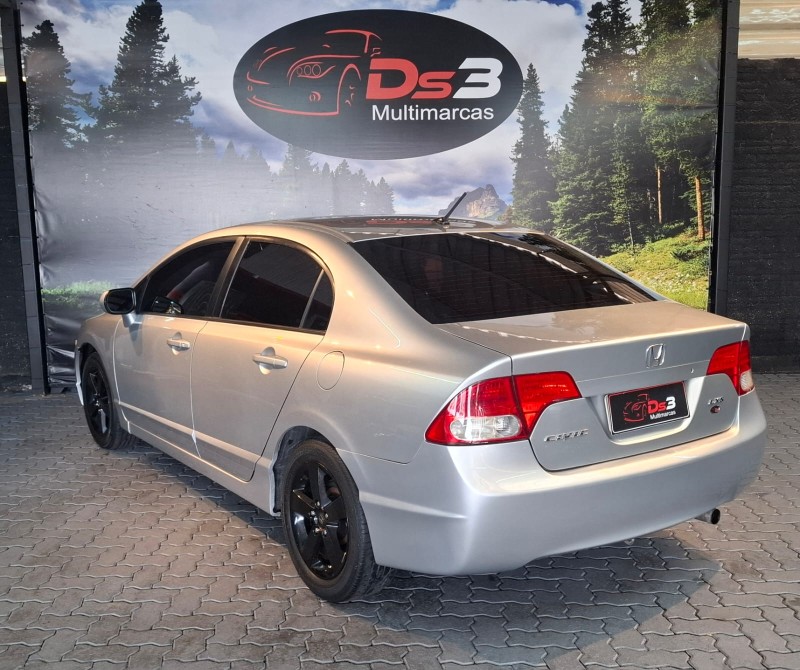 CIVIC 1.8 LXS 16V GASOLINA 4P AUTOMÁTICO - 2007 - CAXIAS DO SUL