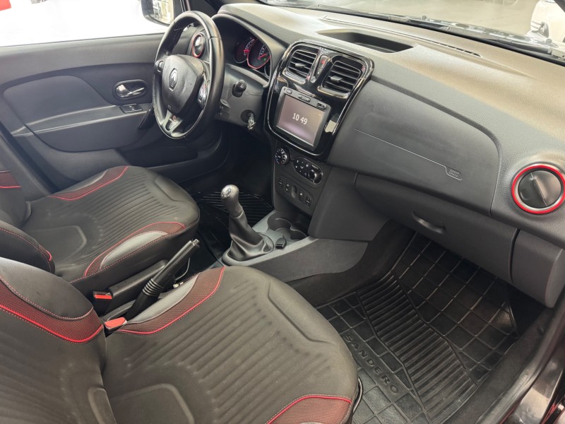 SANDERO 1.6 STEPWAY RIP CURL 8V FLEX 4P MANUAL - 2016 - CAXIAS DO SUL