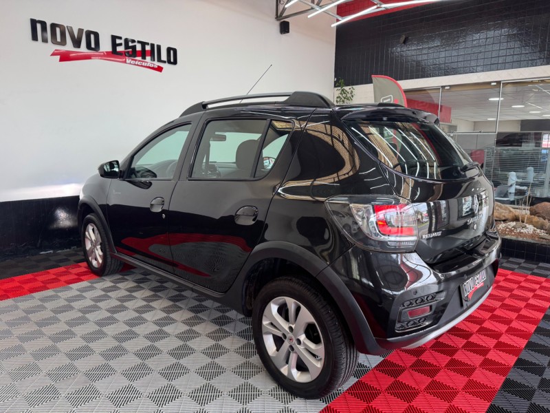 SANDERO 1.6 STEPWAY RIP CURL 8V FLEX 4P MANUAL - 2016 - CAXIAS DO SUL