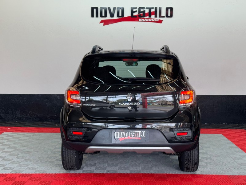 SANDERO 1.6 STEPWAY RIP CURL 8V FLEX 4P MANUAL - 2016 - CAXIAS DO SUL