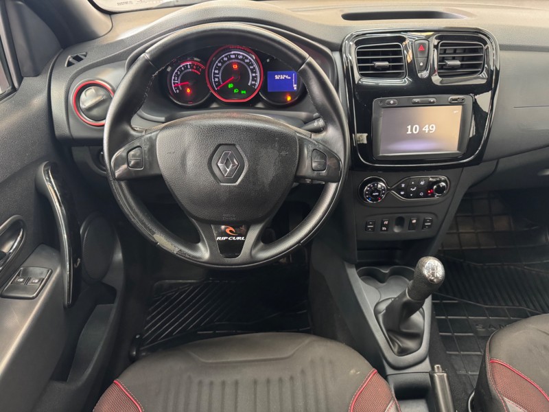 SANDERO 1.6 STEPWAY RIP CURL 8V FLEX 4P MANUAL - 2016 - CAXIAS DO SUL