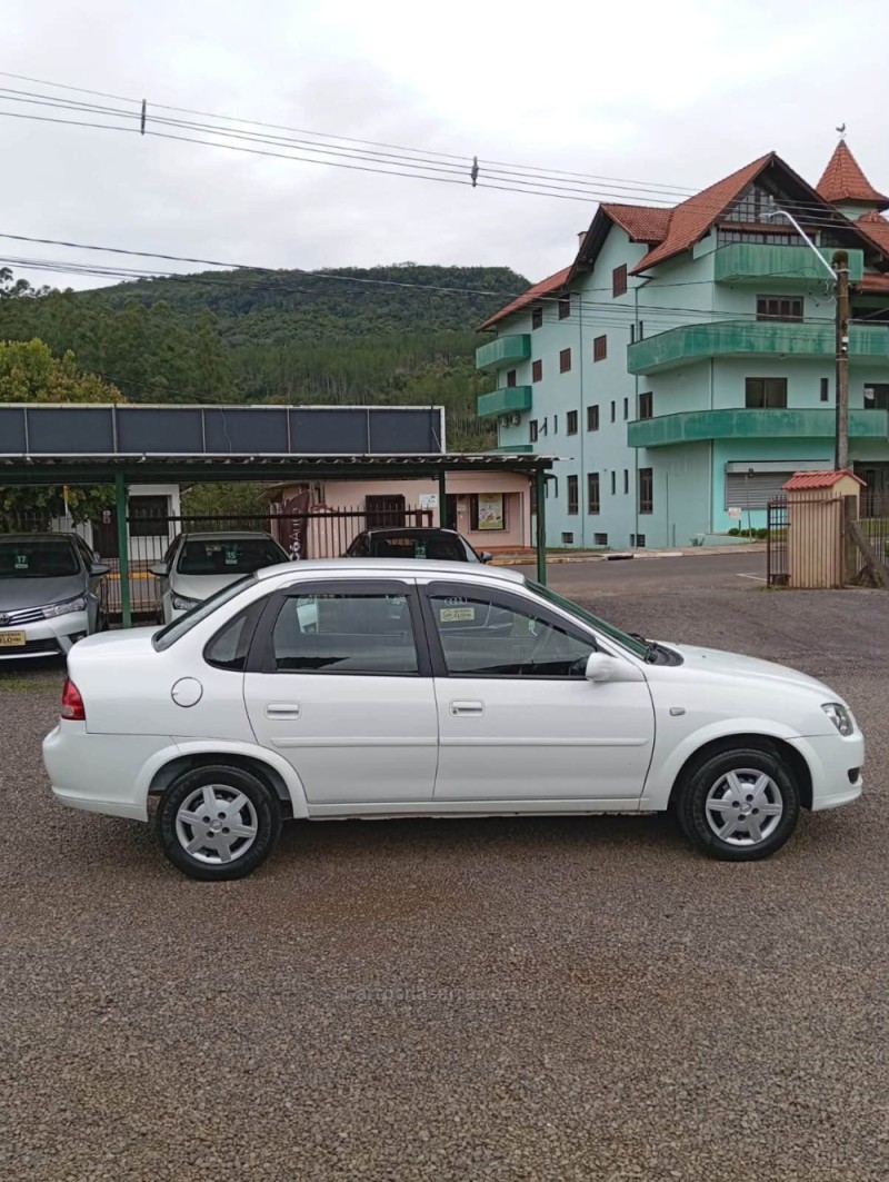 CORSA 1.0 LS CLASSIC VHC 4P FLEX POWER  - 2014 - PICADA CAFé