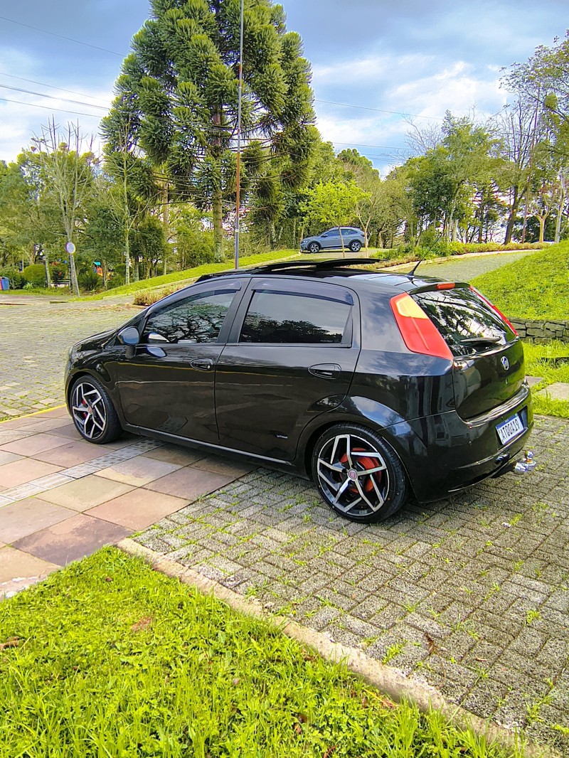 PUNTO 1.8 HLX 8V FLEX 4P MANUAL - 2008 - FARROUPILHA