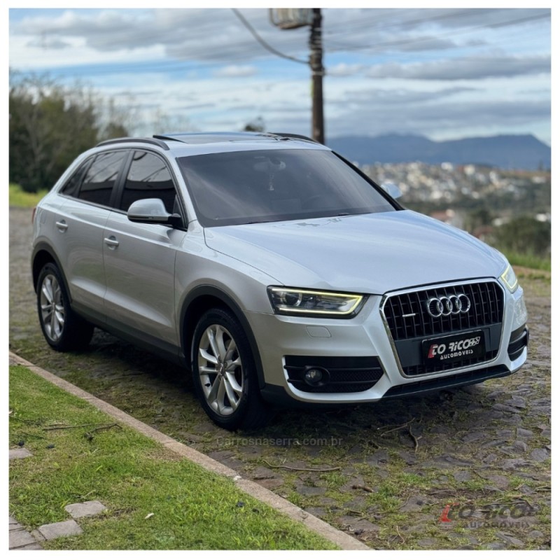 Q3 2.0 TFSI AMBIENTE QUATTRO 4P GASOLINA S TRONIC - 2014 - CAMPO BOM