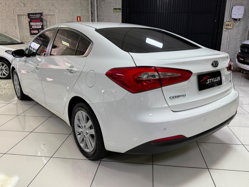 CERATO 1.6 SX3 16V FLEX 4P AUTOMÁTICO - 2014 - ESTâNCIA VELHA