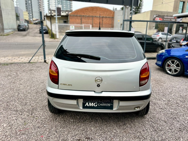 CELTA 1.0 MPFI VHC SUPER 8V GASOLINA 4P MANUAL - 2003 - CAXIAS DO SUL