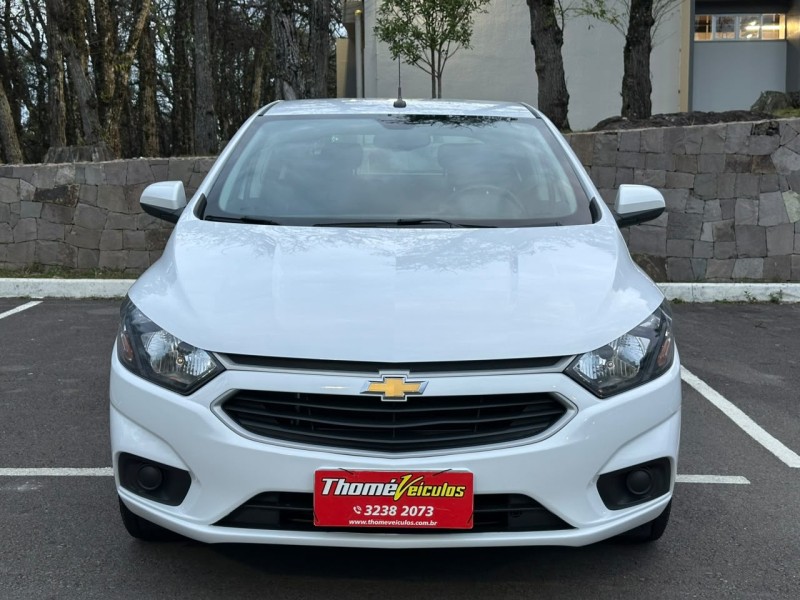 ONIX 1.4 MPFI LT 8V FLEX 4P MANUAL - 2017 - CAXIAS DO SUL