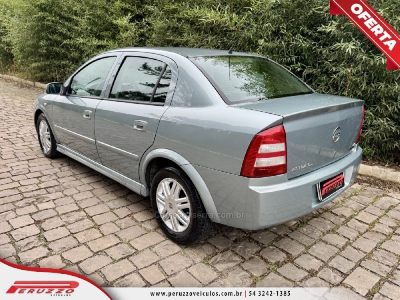 ASTRA 2.0 MPFI CD SEDAN 8V GASOLINA 4P AUTOMÁTICO - 2003 - NOVA PRATA