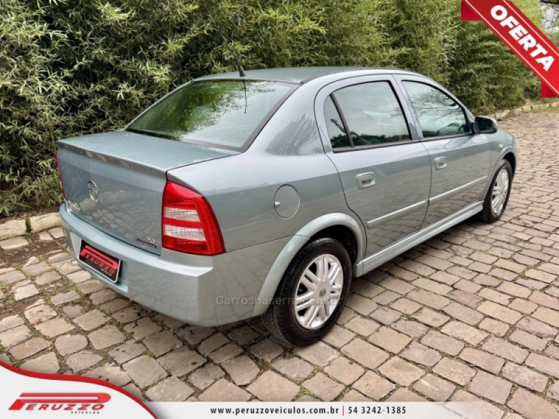 ASTRA 2.0 MPFI CD SEDAN 8V GASOLINA 4P AUTOMÁTICO - 2003 - NOVA PRATA