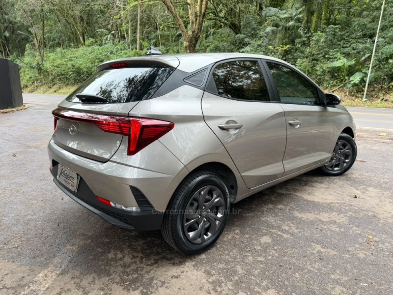 HB20 1.0 COMFORT 12V FLEX 4P MANUAL - 2023 - DOIS IRMãOS