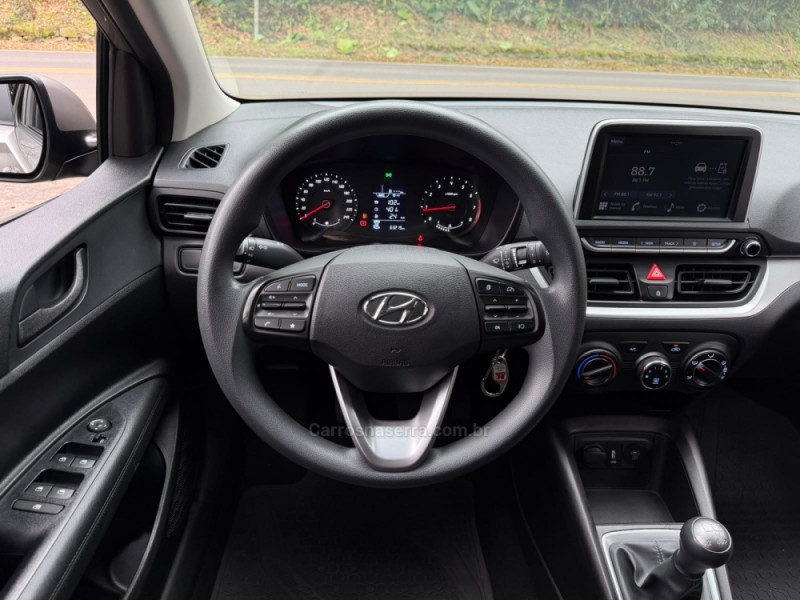 HB20 1.0 COMFORT 12V FLEX 4P MANUAL - 2023 - DOIS IRMãOS