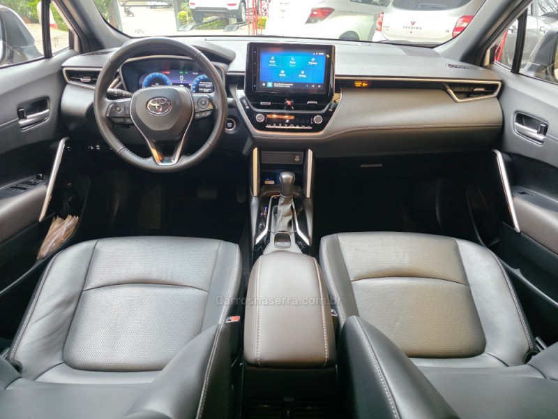 COROLLA 2.0 CROSS XRE 16V FLEX 4P AUTOMÁTICO - 2025 - SAPIRANGA