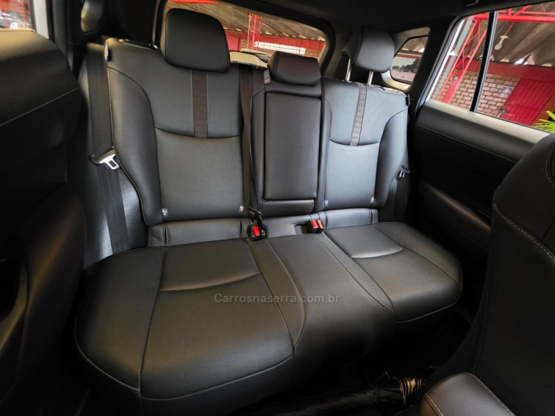 COROLLA 2.0 CROSS XRE 16V FLEX 4P AUTOMÁTICO - 2025 - SAPIRANGA