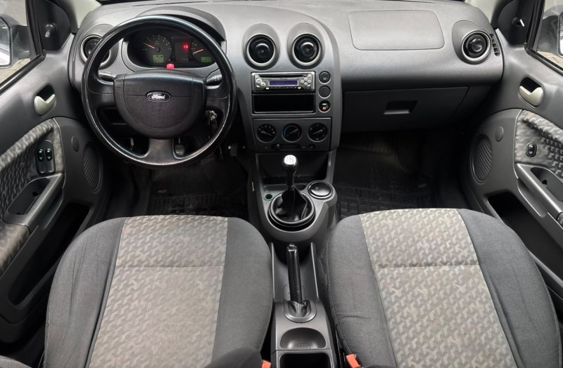FIESTA 1.6 MPI CLASS 8V GASOLINA 4P MANUAL - 2004 - CAXIAS DO SUL