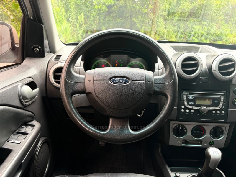 ECOSPORT 2.0 XLT 16V FLEX 4P MANUAL - 2008 - FELIZ