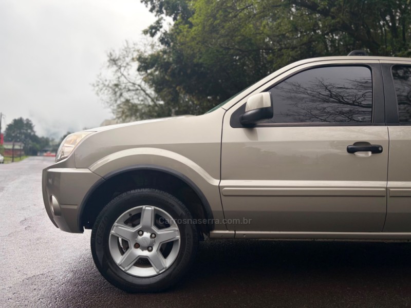 ECOSPORT 2.0 XLT 16V FLEX 4P MANUAL - 2008 - FELIZ