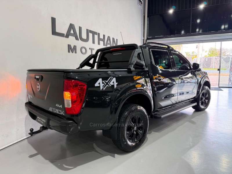 FRONTIER 2.3 ATTACK 4X4 CD BI-TURBO DIESEL 4P AUTOMÁTICO - 2021 - NOVO HAMBURGO