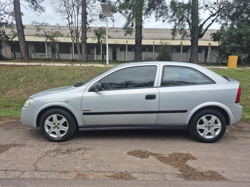 ASTRA 2.0 MPFI ADVANTAGE 8V FLEX 2P MANUAL - 2005 - VENâNCIO AIRES