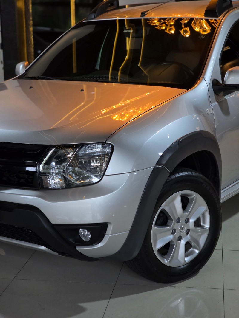 DUSTER 2.0 DYNAMIQUE 4X2 16V FLEX 4P AUTOMÁTICO - 2016 - CAXIAS DO SUL