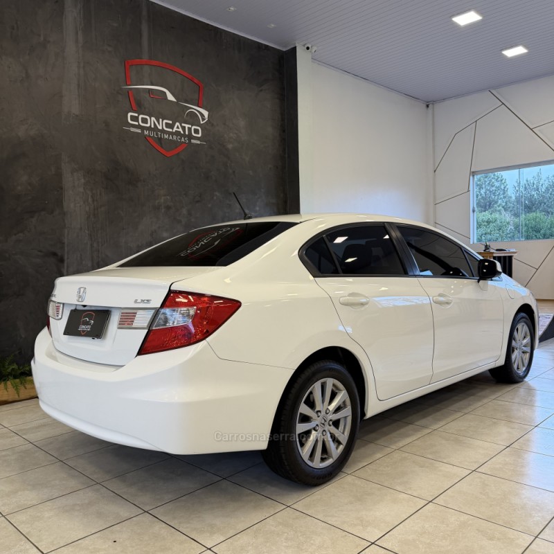 CIVIC 1.8 LXL 16V FLEX 4P MANUAL - 2014 - FARROUPILHA