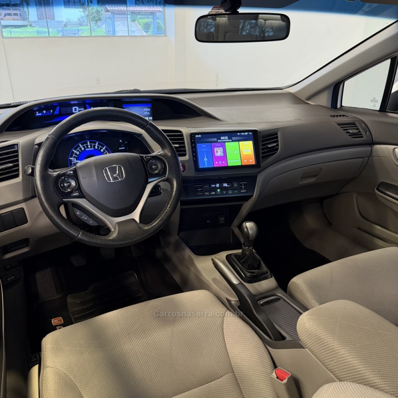 CIVIC 1.8 LXL 16V FLEX 4P MANUAL - 2014 - FARROUPILHA