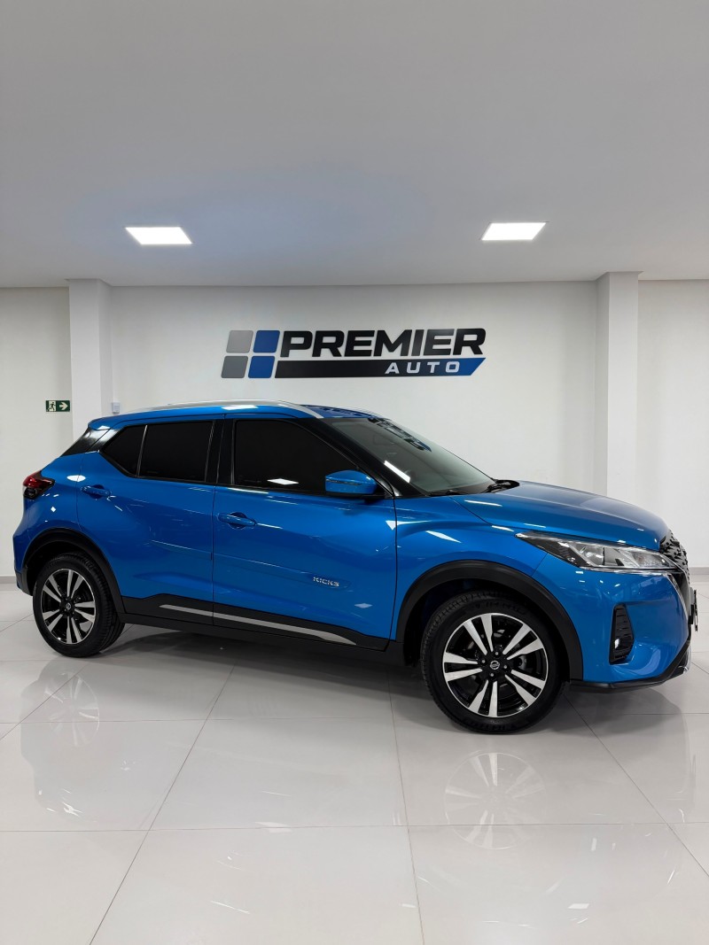 kicks 1.6 advance 16v flex 4p automatico 2022 caxias do sul
