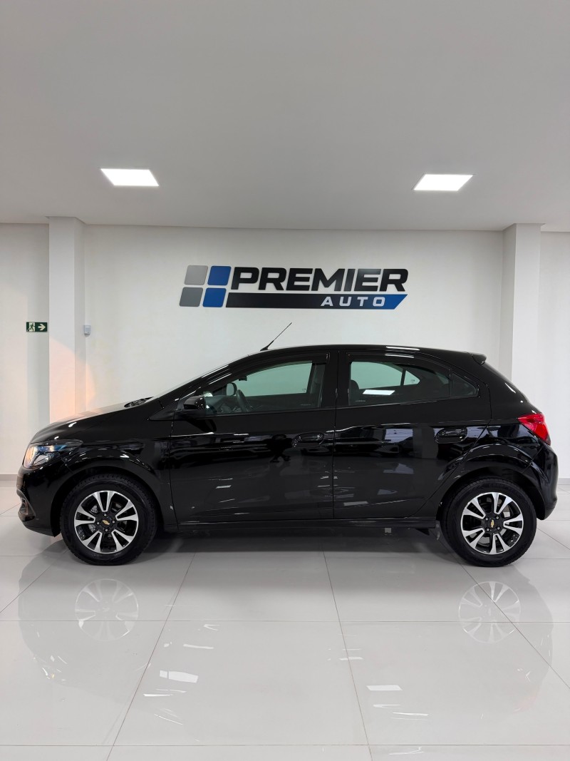 ONIX 1.4 MPFI LTZ 8V FLEX 4P MANUAL - 2015 - CAXIAS DO SUL