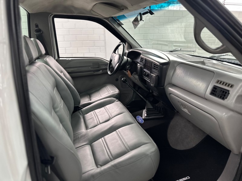 F-250 3.9 TROPIVAN DIESEL 4P MANUAL - 1999 - NOVO HAMBURGO