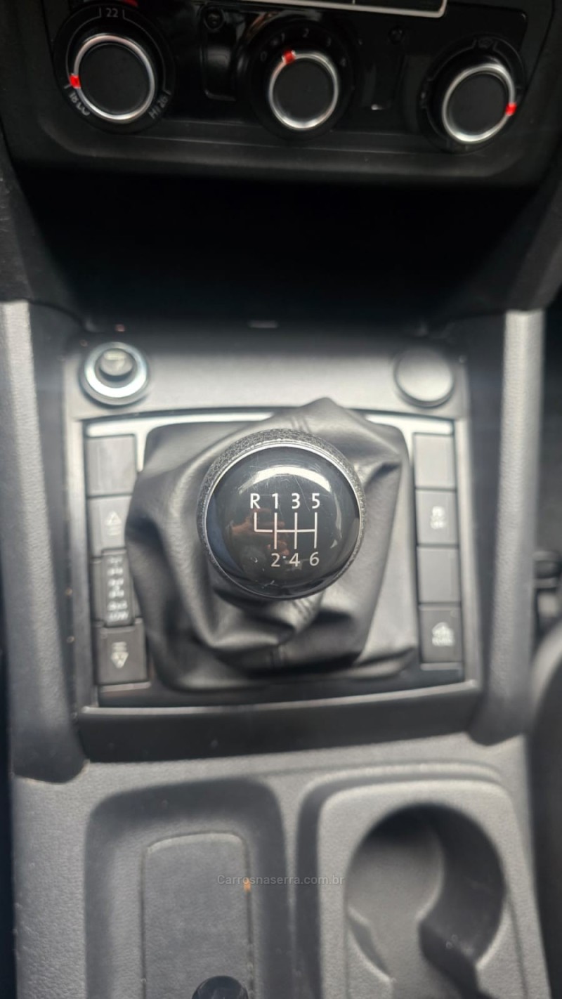 AMAROK 2.0 SE 4X4 CD 16V TURBO INTERCOOLER DIESEL 4P MANUAL - 2019 - LAJEADO