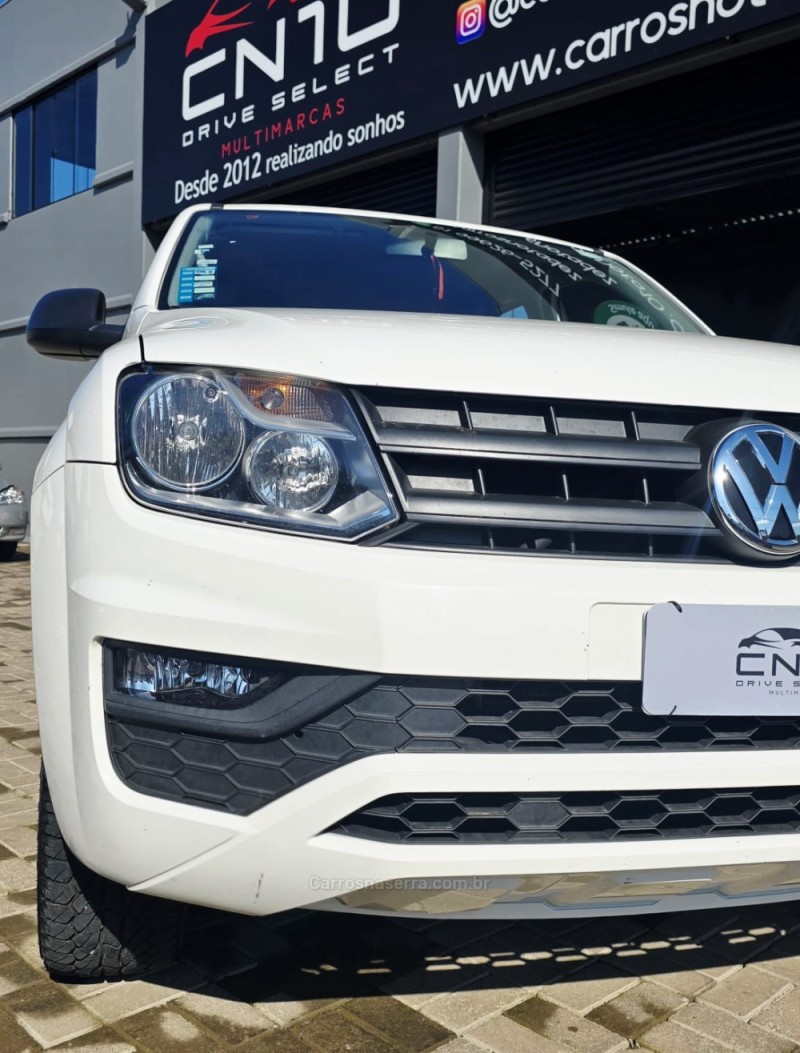AMAROK 2.0 SE 4X4 CD 16V TURBO INTERCOOLER DIESEL 4P MANUAL - 2019 - LAJEADO