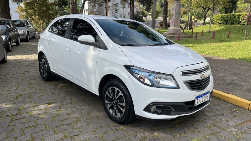 onix 1.4 mpfi ltz 8v flex 4p manual 2014 caxias do sul