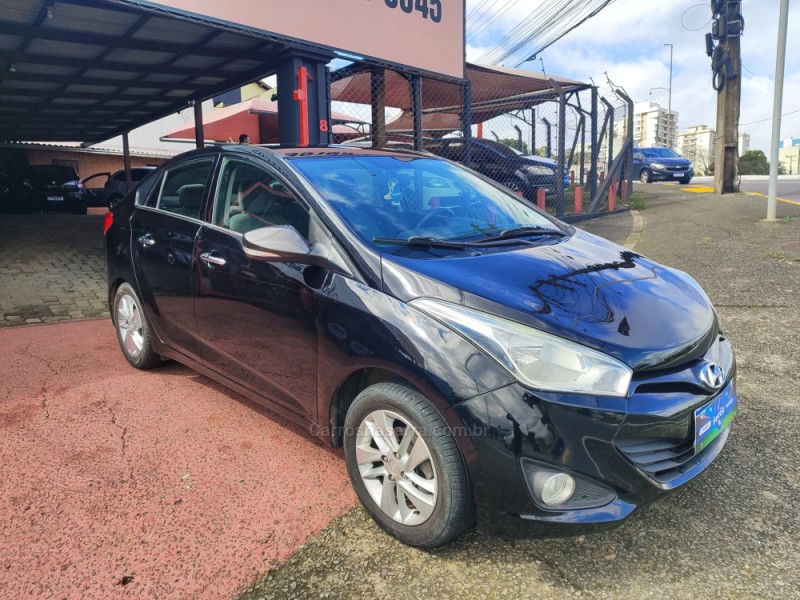 HB20S 1.6 PREMIUM 16V FLEX 4P AUTOMÁTICO - 2014 - FARROUPILHA