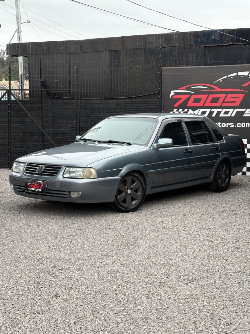 SANTANA 2.0 MI 8V GASOLINA 4P MANUAL - 2000 - CAXIAS DO SUL