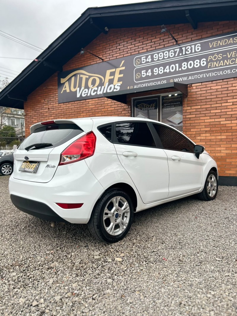 FIESTA 1.6 SE HATCH 16V FLEX 4P AUTOMÁTICO - 2015 - CANELA