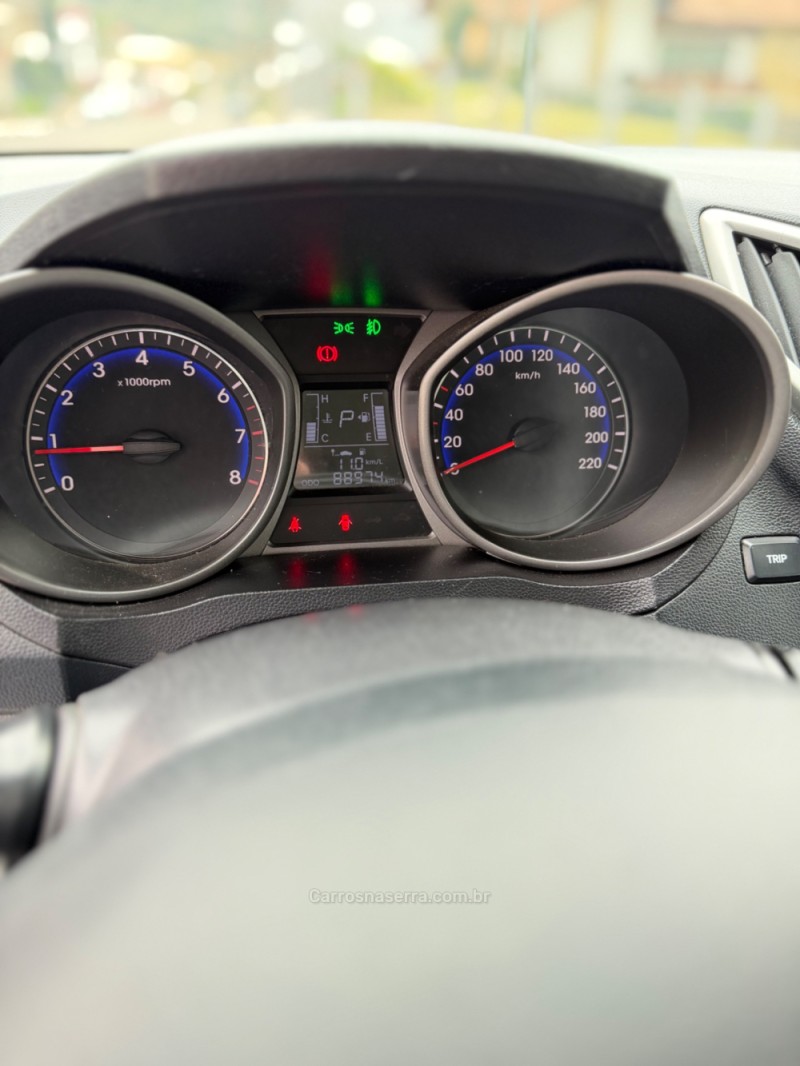 HB20S 1.6 COMFORT PLUS 16V FLEX 4P AUTOMÁTICO - 2014 - NOVA ARAçá