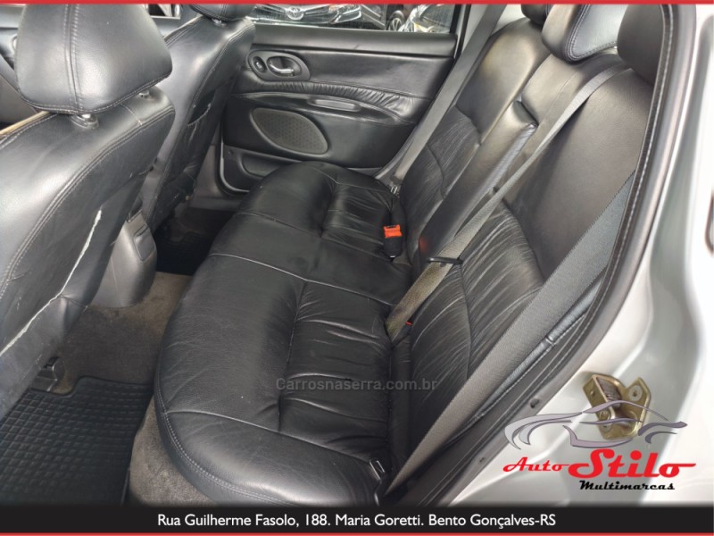 MONDEO 2.0 GLX 16V GASOLINA 4P MANUAL - 2000 - BENTO GONçALVES