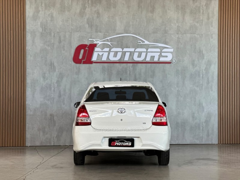 ETIOS 1.5 X SEDAN 16V FLEX 4P AUTOMÁTICO - 2020 - NOVO HAMBURGO