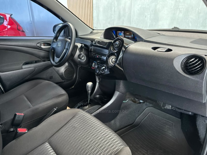 ETIOS 1.5 X SEDAN 16V FLEX 4P AUTOMÁTICO - 2020 - NOVO HAMBURGO