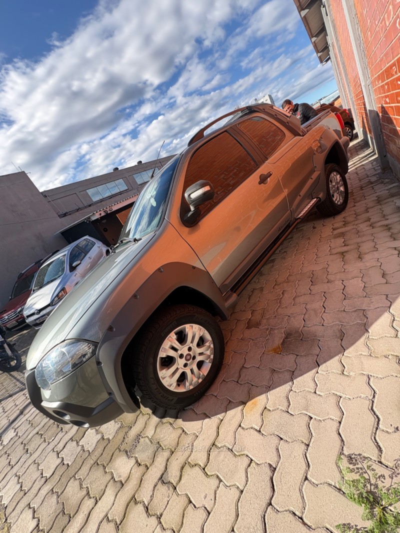 STRADA 1.8 MPI ADVENTURE CD 8V FLEX 2P MANUAL - 2010 - CAXIAS DO SUL
