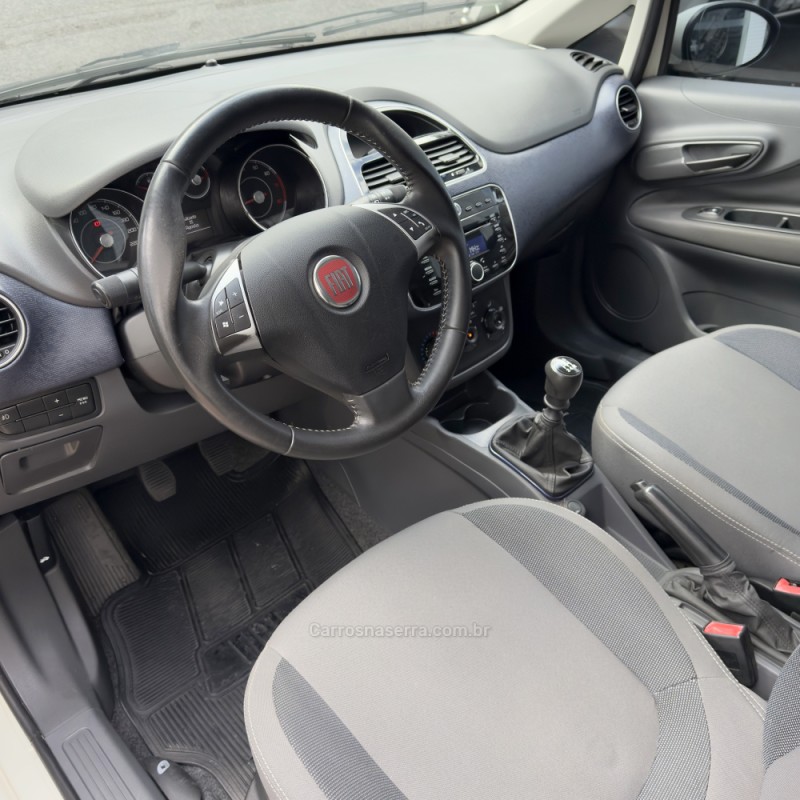PUNTO 1.4 ATTRACTIVE 8V FLEX 4P MANUAL - 2013 - FLORES DA CUNHA