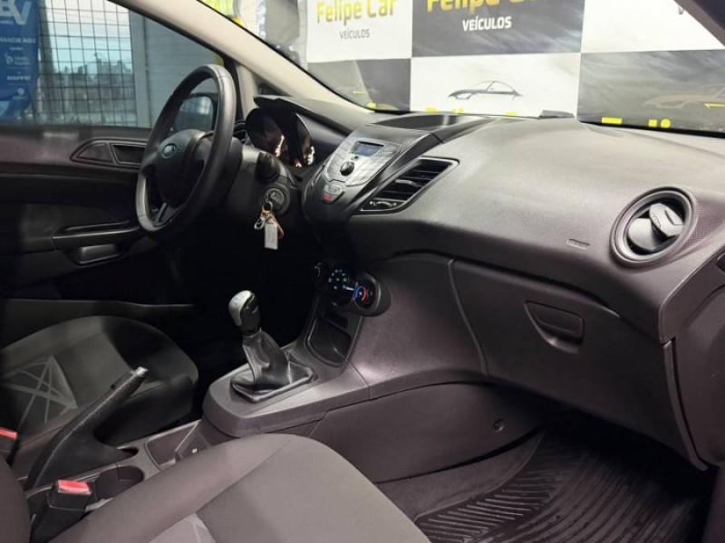 FIESTA 1.5 SE HATCH 16V FLEX 4P MANUAL - 2015 - CAXIAS DO SUL