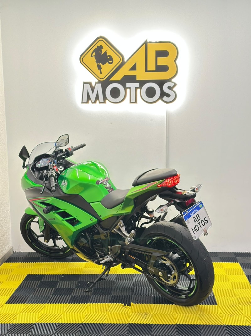 NINJA 300  - 2024 - CAXIAS DO SUL