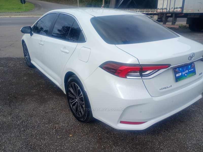 COROLLA 2.0 ALTIS PREMIUM 16V FLEX 4P AUTOMÁTICO - 2023 - FARROUPILHA