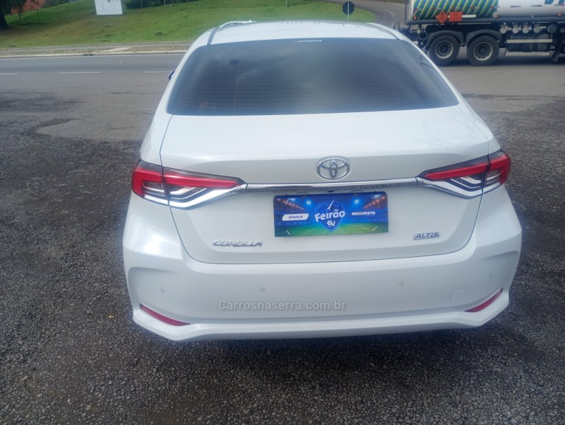 COROLLA 2.0 ALTIS PREMIUM 16V FLEX 4P AUTOMÁTICO - 2023 - FARROUPILHA