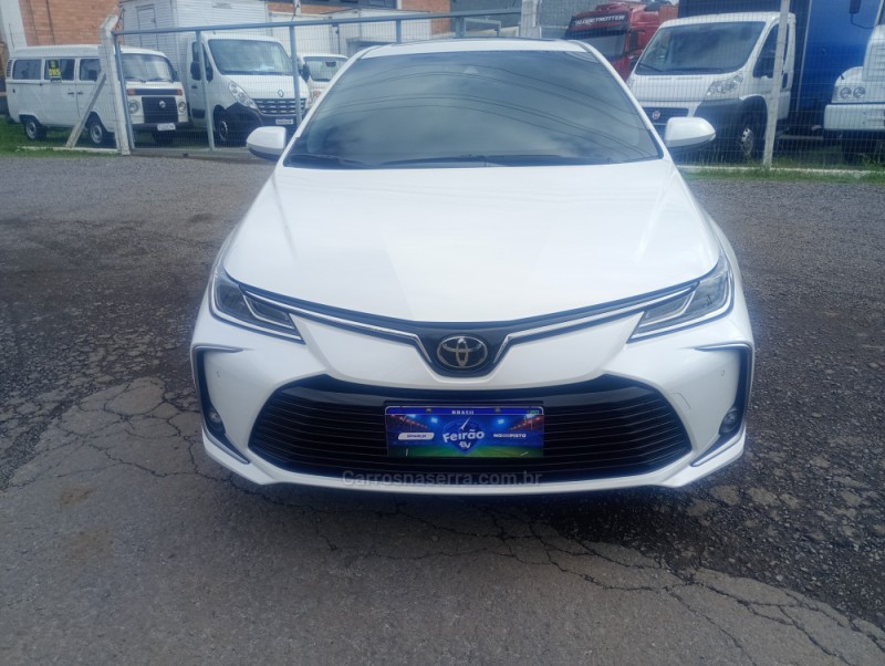 COROLLA 2.0 ALTIS PREMIUM 16V FLEX 4P AUTOMÁTICO - 2023 - FARROUPILHA