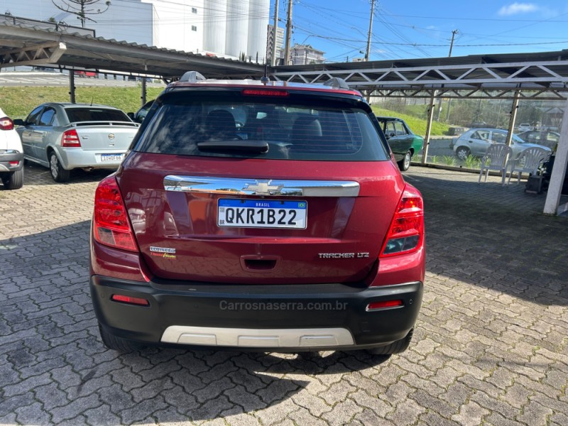 TRACKER 1.8 MPFI LTZ 4X2 16V FLEX 4P AUTOMÁTICO - 2015 - BENTO GONçALVES