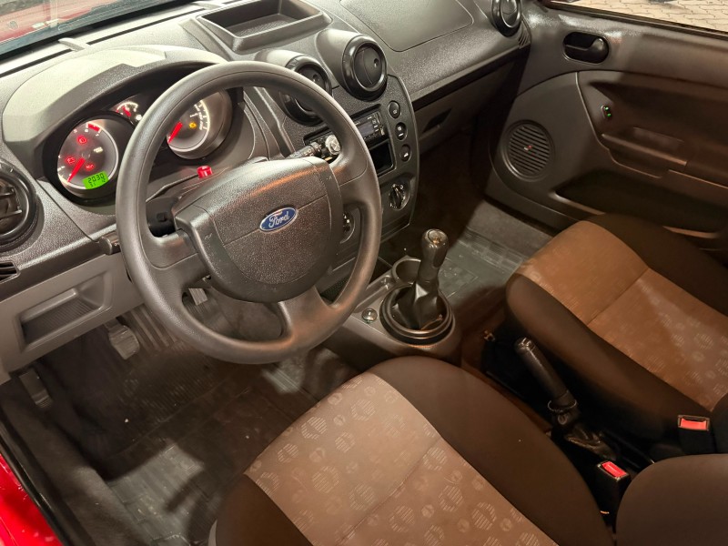 FIESTA 1.0 MPI CLASS HATCH 8V FLEX 4P MANUAL - 2011 - CAXIAS DO SUL