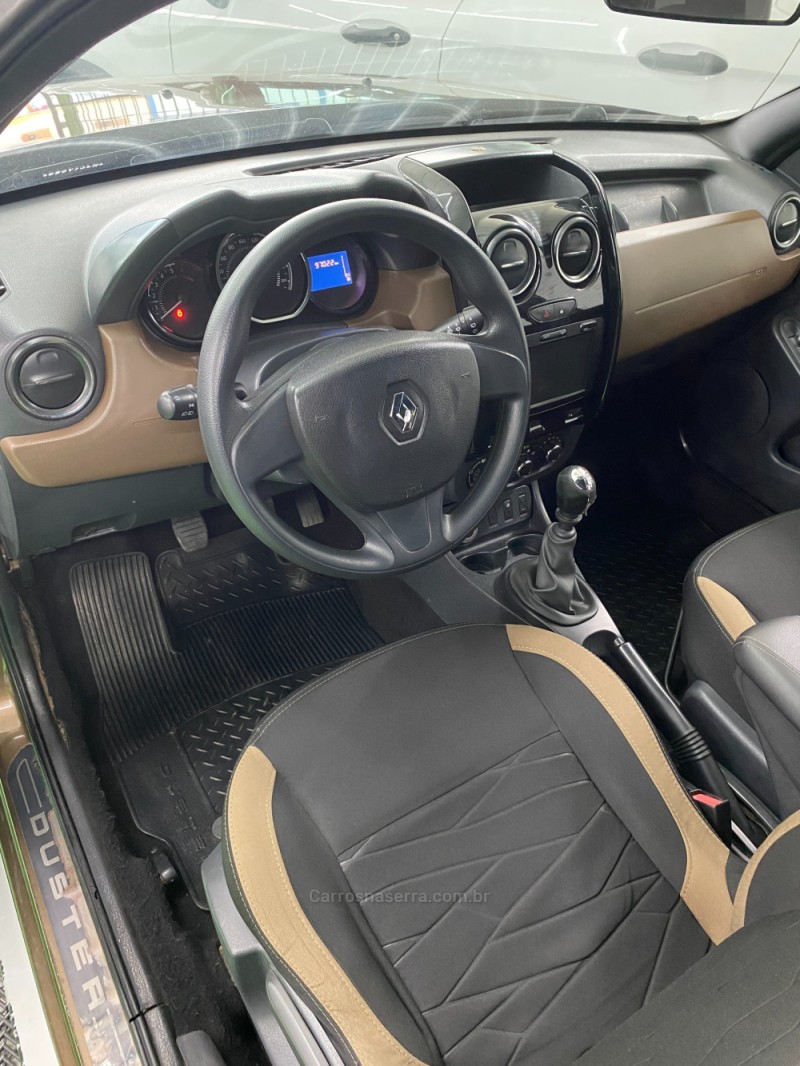 DUSTER 2.0 DYNAMIQUE 4X4 16V FLEX 4P MANUAL - 2017 - VACARIA