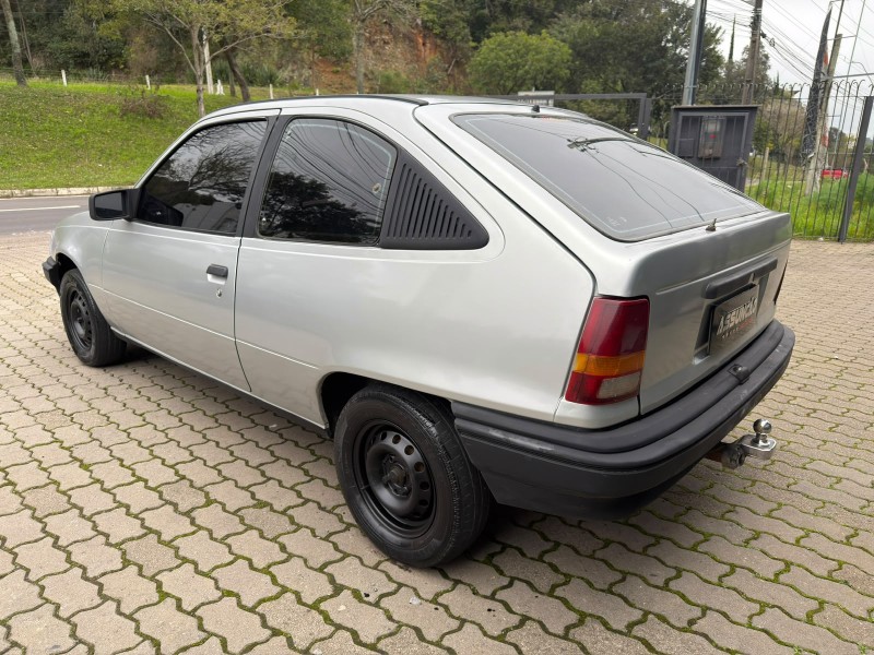 KADETT 1.8 EFI LITE 8V GASOLINA 2P MANUAL - 1994 - CAXIAS DO SUL