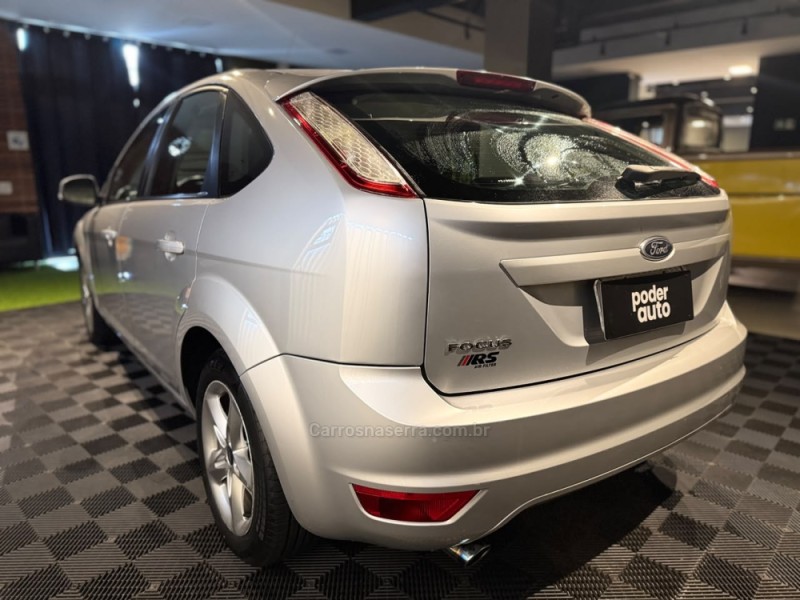FOCUS 2.0 16V FLEX 4P AUTOMÁTICO - 2011 - FARROUPILHA